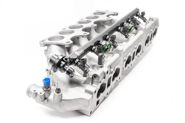 Radium Engineering Fuel Rail - 95-98 Nissan Skyline (R33 / Rb25det Applications) 1