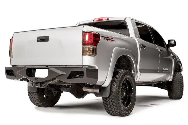 Fab Fours Tt07-E1550-1 Toyota Tundra 2007-2013 Vengeance Rear Bumper 2