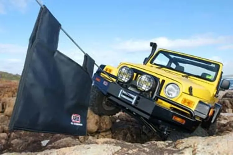Arb 3450070 Jeep Wrangler Yj & Tj 1997-2006 Deluxe Front Bumper Winch Ready With Grille Guard, Black Powder Coat Finish 2