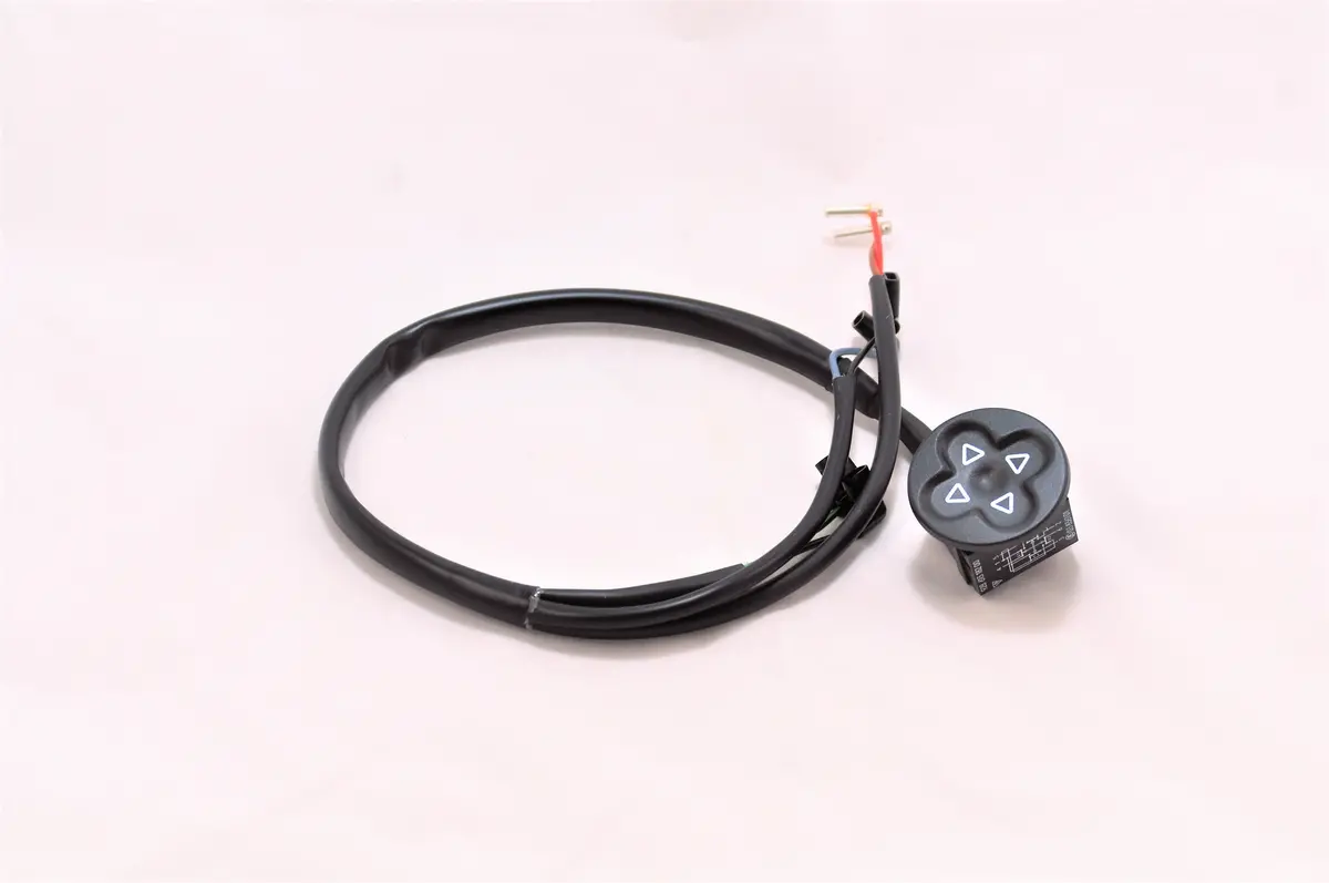928 613 182 01Am - 4Way Seat Switch - Aftermarket 1