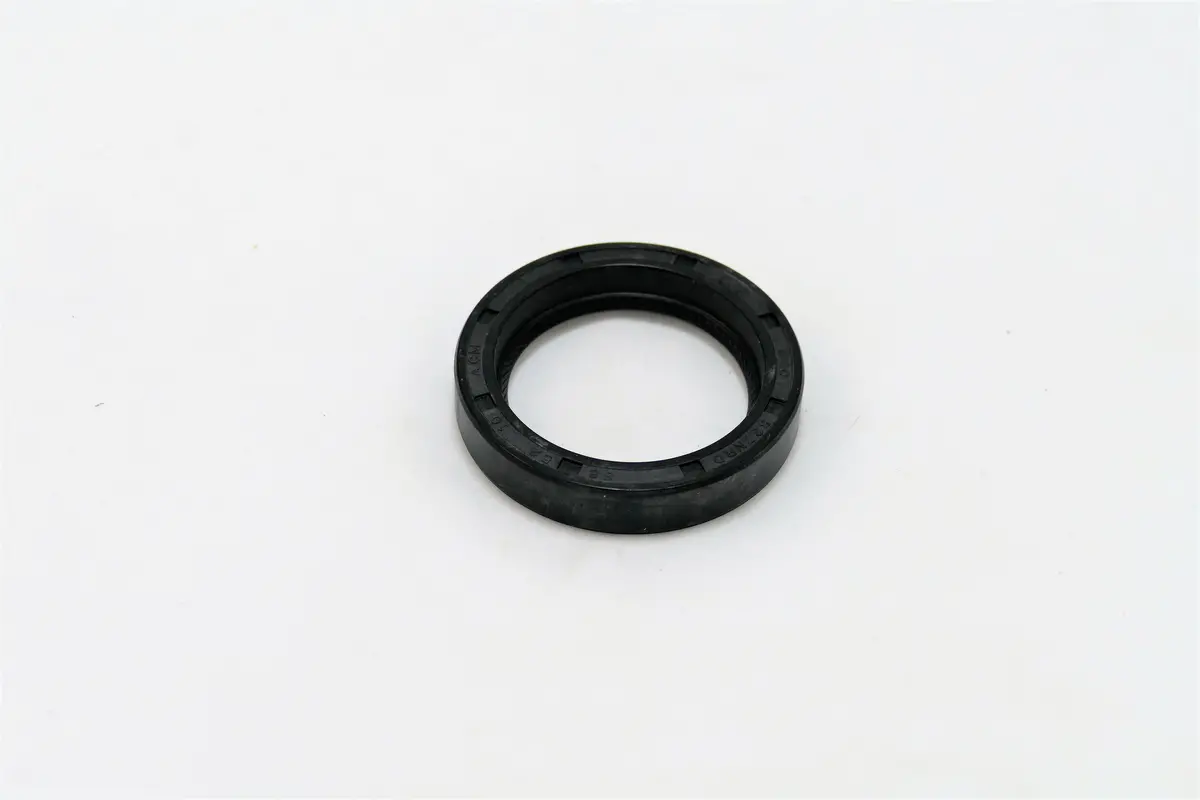 928 302 167 05 - 5 Speed Front Seal 1