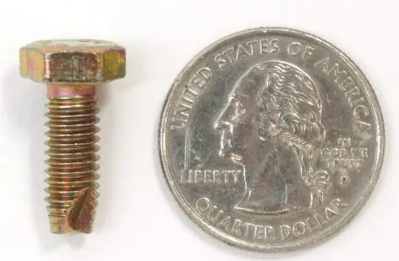 900 075 260 02 - Bolt M6 X 16 1