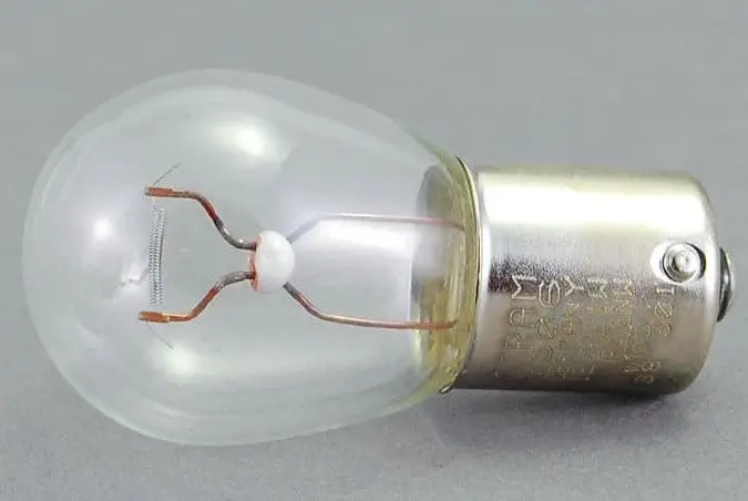 900 631 127 90E - Light Bulb - Stop, Reverse & Turn - 12V 21W 78 To 86 1