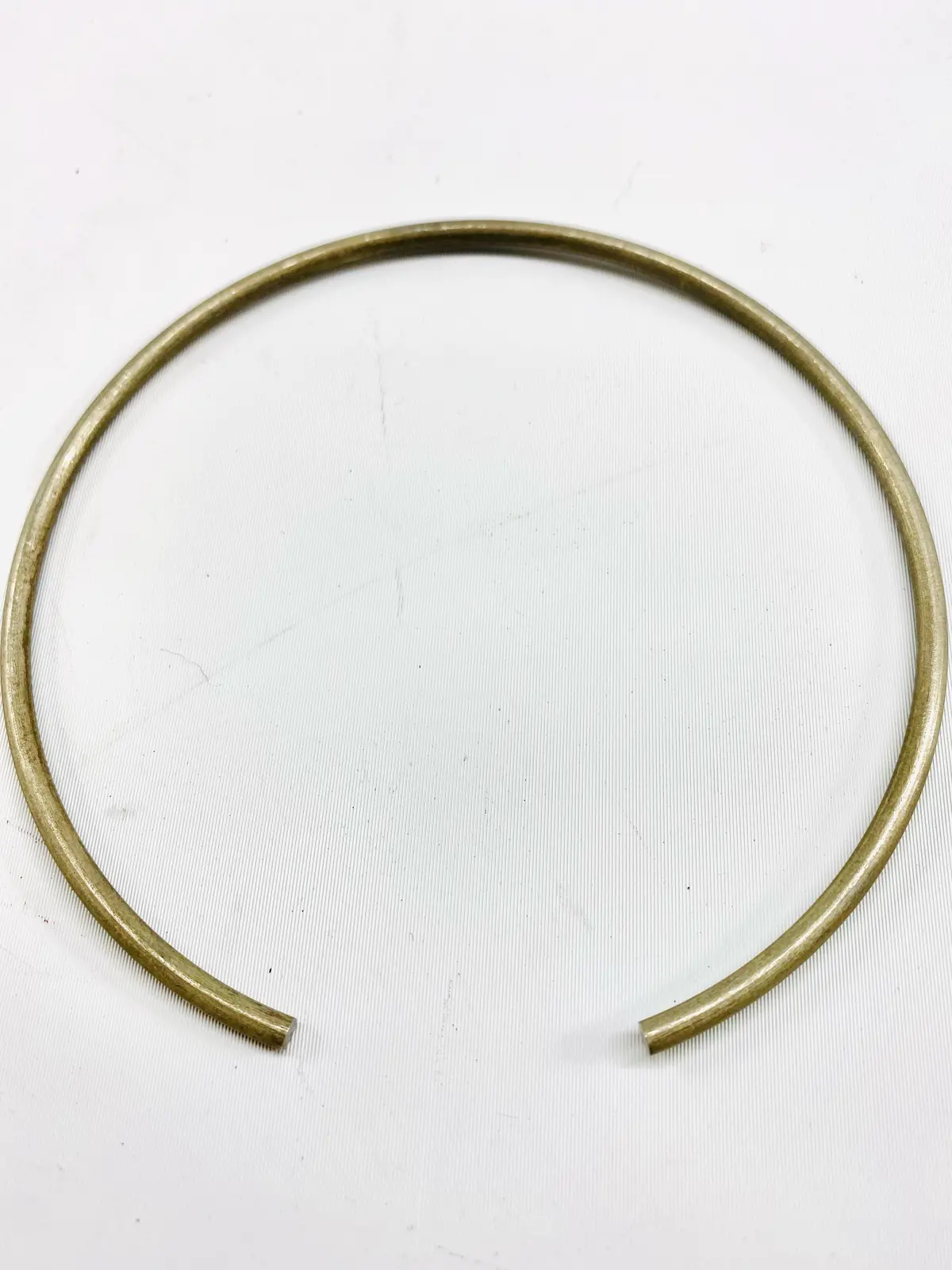 900 906 046 00 - Outer Ring Fuel Flap 1