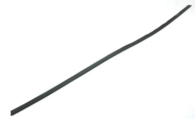 928 505 145 03 01C - Rear Bumper Beading - Fits Both Left & Right Side - 87 To 95 1