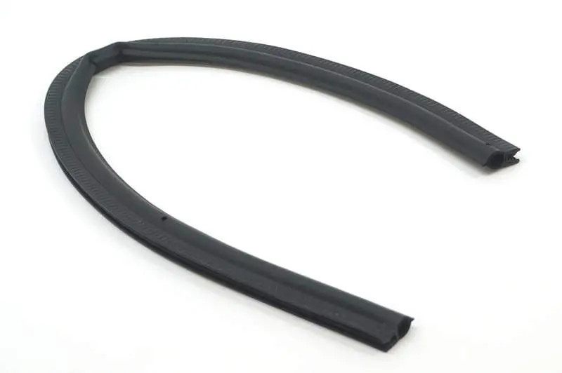 928 511 141 07 - Hood Seal At Rear - 78 To 95 - Aftermarket Apa 1