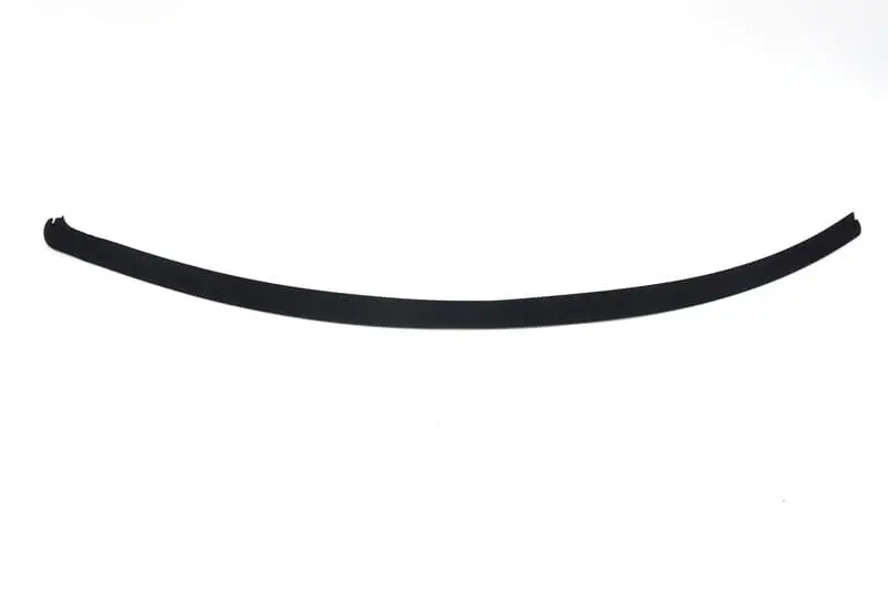 928 537 321 04 - Lower Outer Window Seal - Left 1