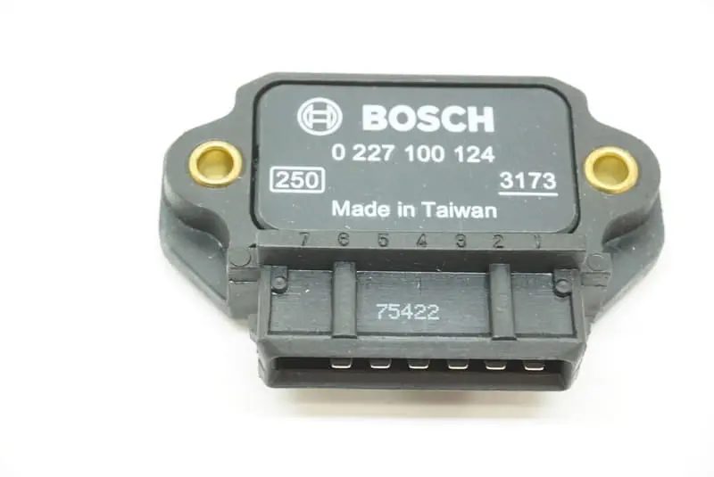 928 602 706 01B - Ignition Control Unit 85 To 95 - Bosch 1