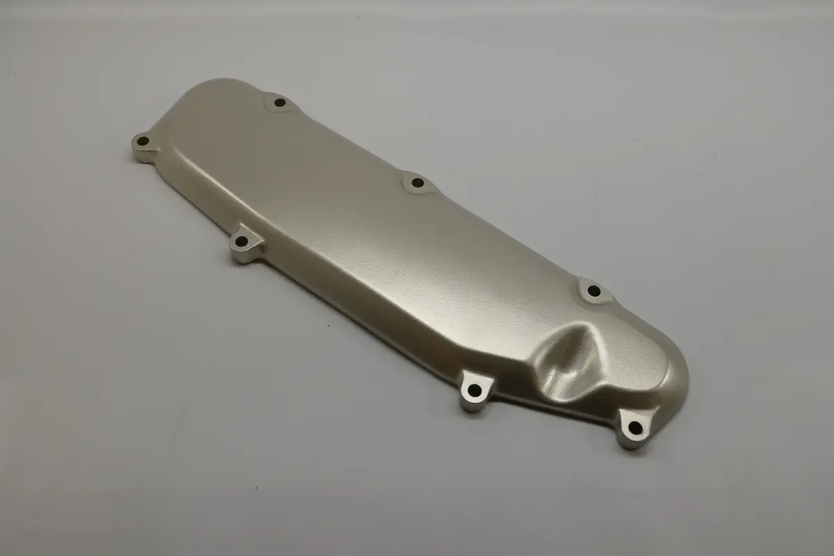 928 110 711 00 - Intake Side Cover - 87 To 95 - Right 1