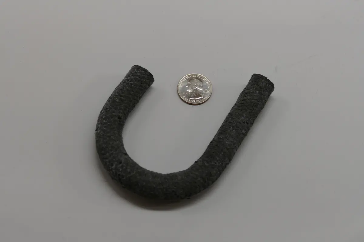928 201 008 04 - Charcoal Canister To Y Connector 1