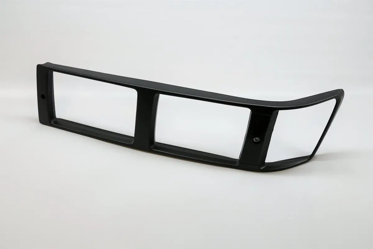 928 505 056 02 - Front Light Frame - Right - Usa & Can - 78 To 86 1