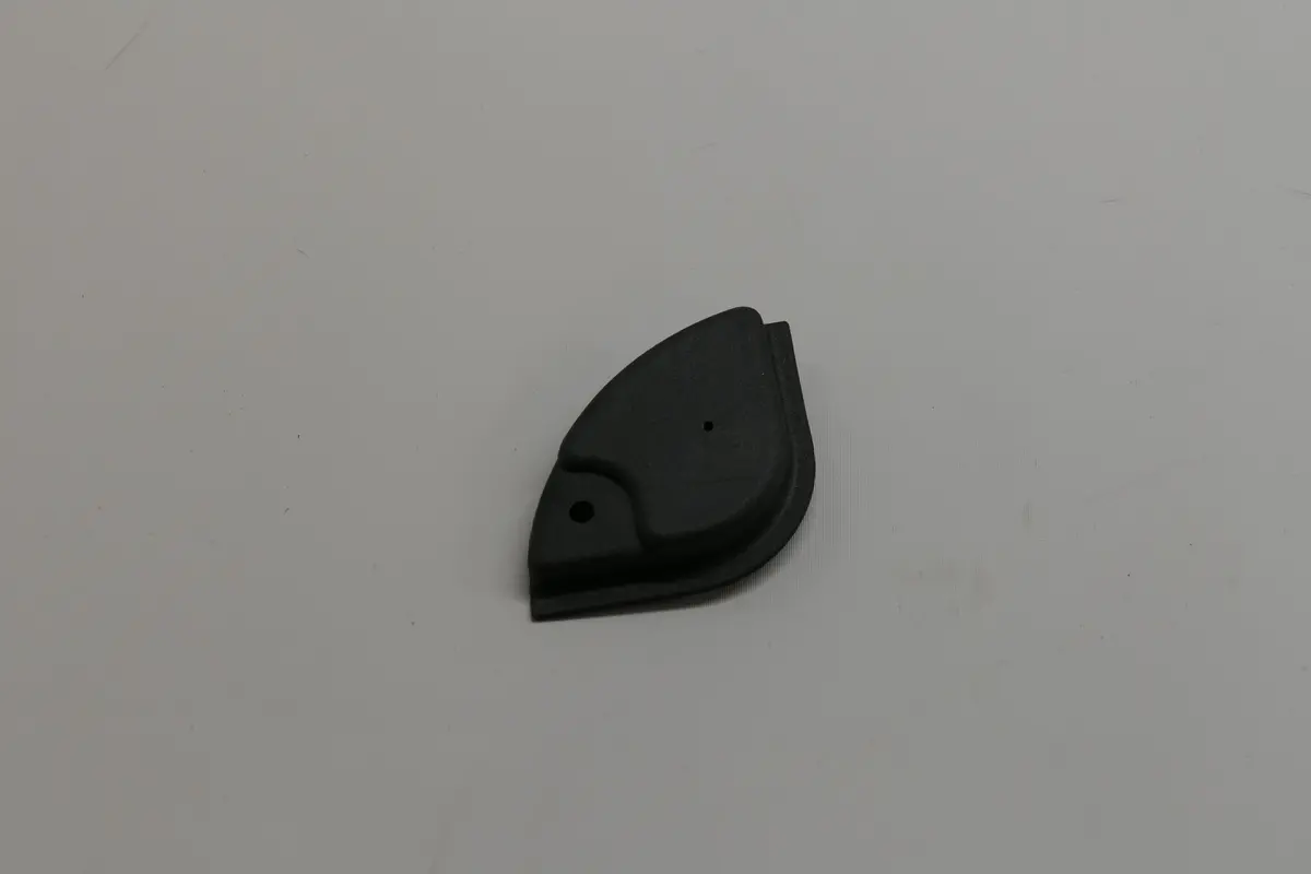 928 551 185 02 70B - Corner Pad - Plastic Stop - Left 1