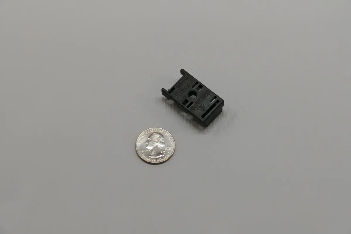 928 602 322 00 - Loom Block - 2 Wire 1