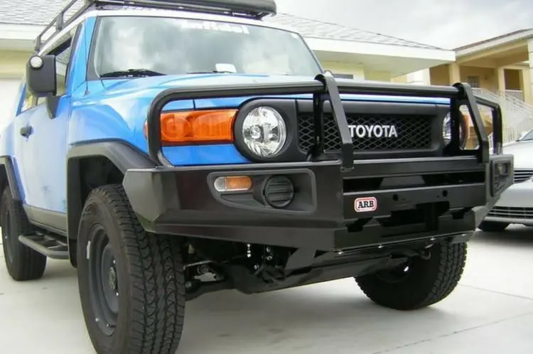 Arb 4X4 3520010, Arb Deluxe Front Bumper Fj Cruiser 2007-2009 Installation Kit 1