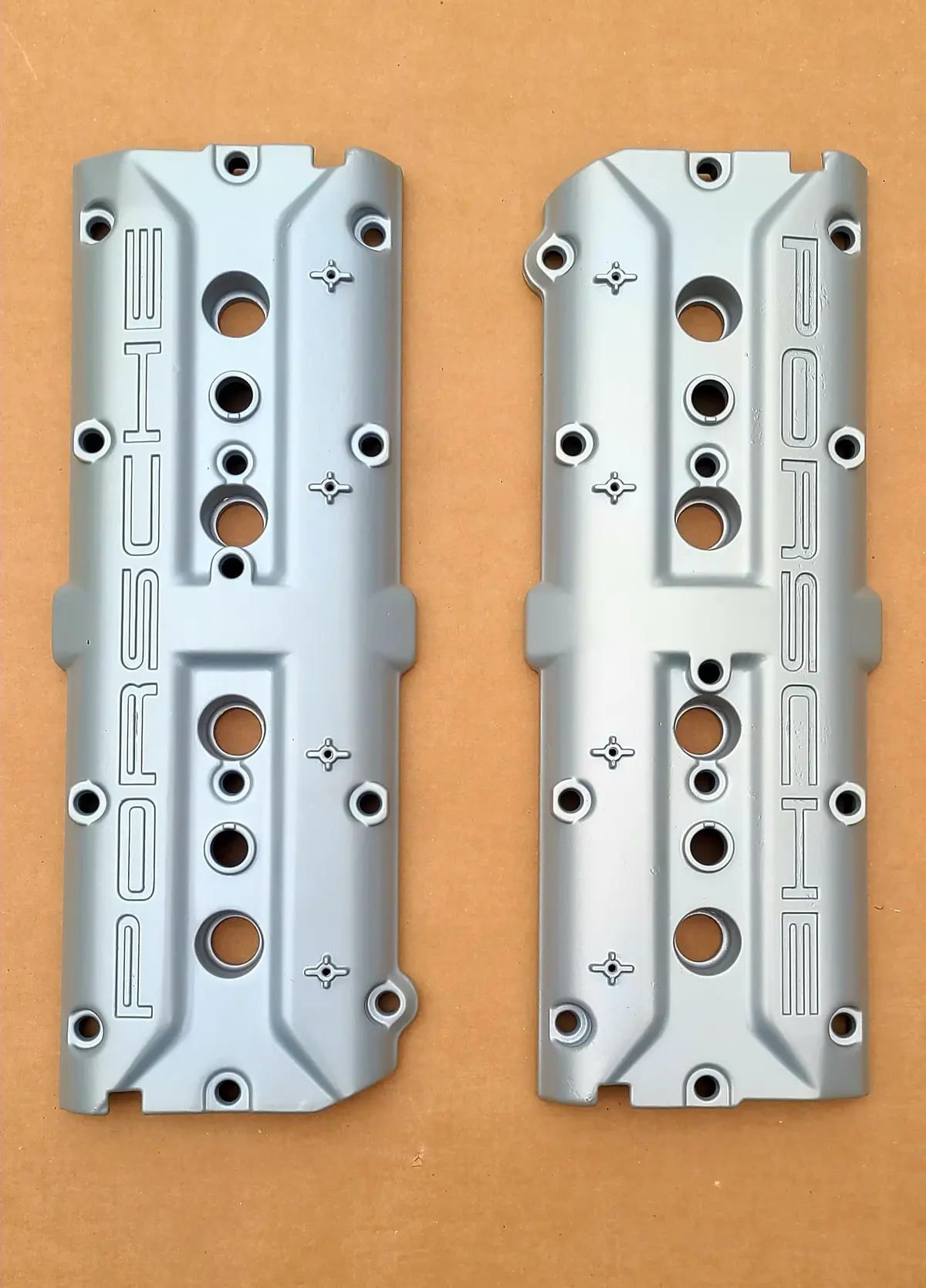 928 104 461 08 - Cam Covers Pair Re-Finish - 87 To 95 - S4 Gt Gts 1
