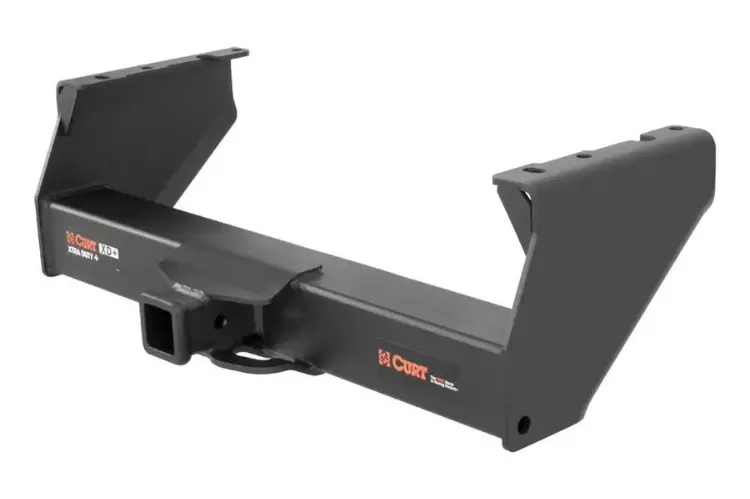 Curt 15400 Chevy Silverado 2500Hd/3500Hd 2001-2022 2" Xtra Duty Class 5 Receiver Hitch 1