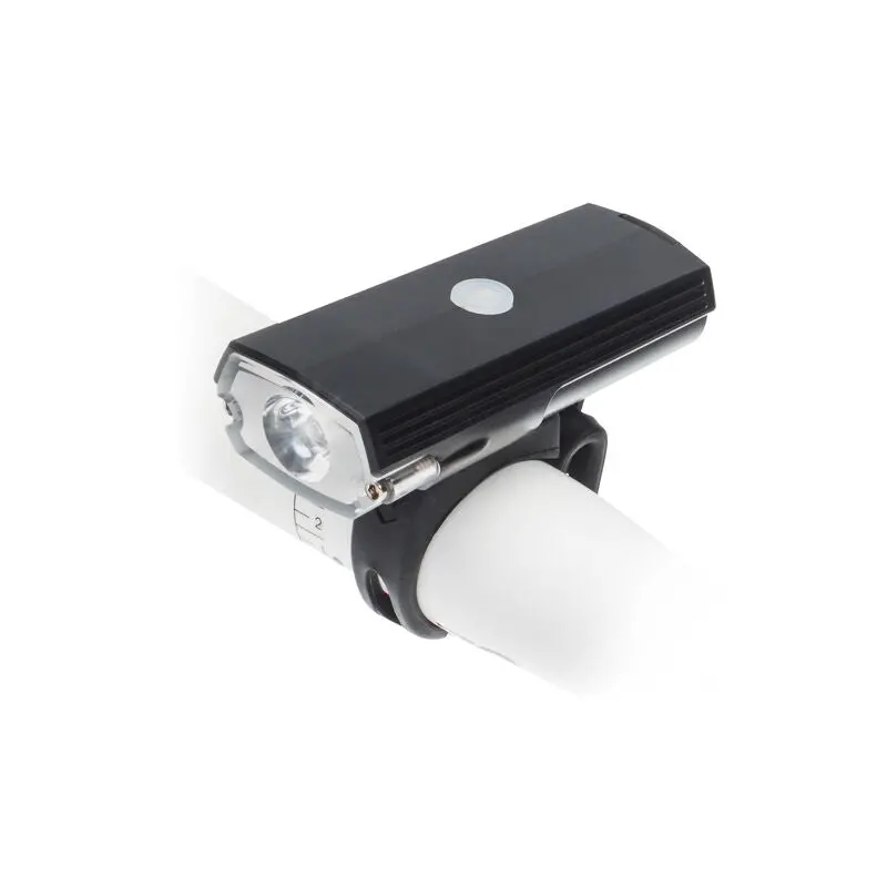 Blackburn Dayblazer 550 Front Light 1