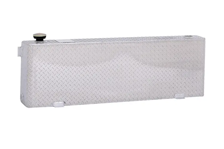 Dee Zee Dz92556n Chevy Silverado 2500Hd/3500Hd 1999-2022 Long Rectangle Transfer Tank Brite-Tread 1