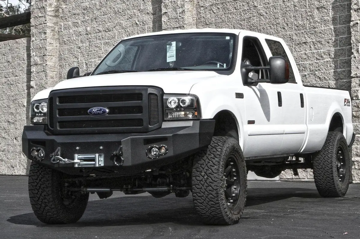 Fab Fours Fs05-A1251-1 Ford F450/F550 Superduty 2005-2007 Premium Front Bumper Winch Ready No Guard 2