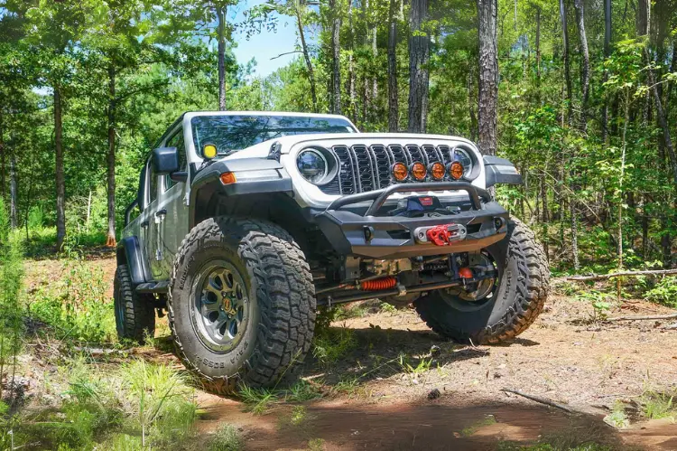 Fab Fours Front Winch Bumper Ghost Stubby Jl24-B5152-1 2018-2025 Jeep Wrangler Jl 2