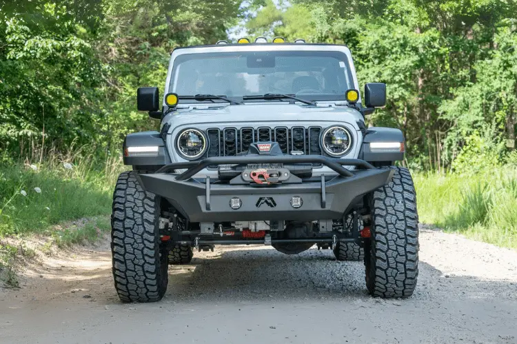 Fab Fours Winch Bumper Lifestyle Jl24-B5052-1 3/4Th Width Front Bumper Pre-Runner Guard 2020-2025 Jeep Gladiator Jt 1