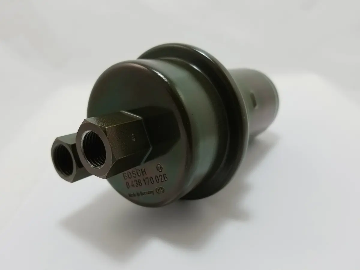 928 110 197 32 - Fuel Accumulator Usa & Row 78-83 - Porsche 1