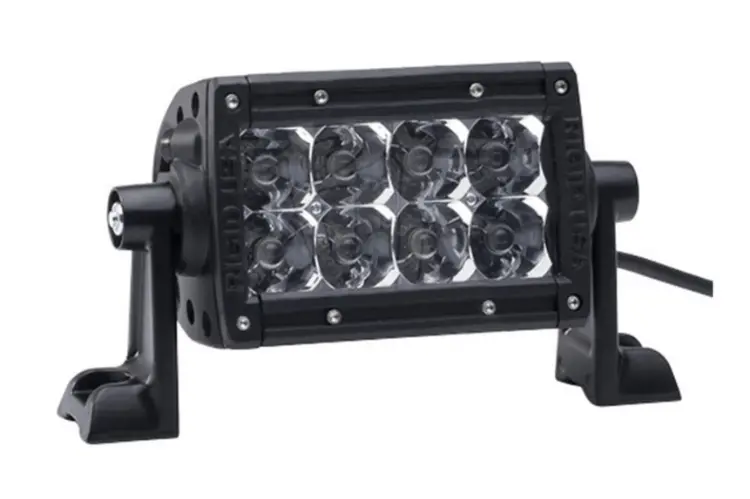 Fusion 4" E-Series Light Mounts 1