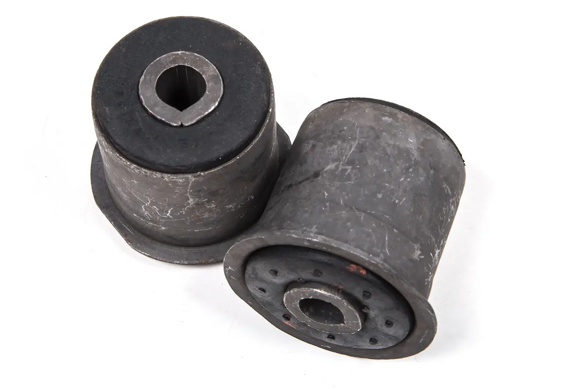 Service Pack | J-Link Control Arm | Front Lower 1