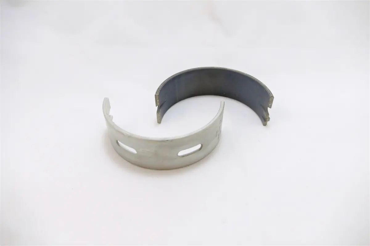 928 101 115 16 - Main Bearing Shell 1