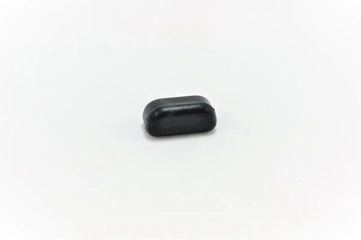 928 555 607 03 70B - Map Door Pocket Knob 1