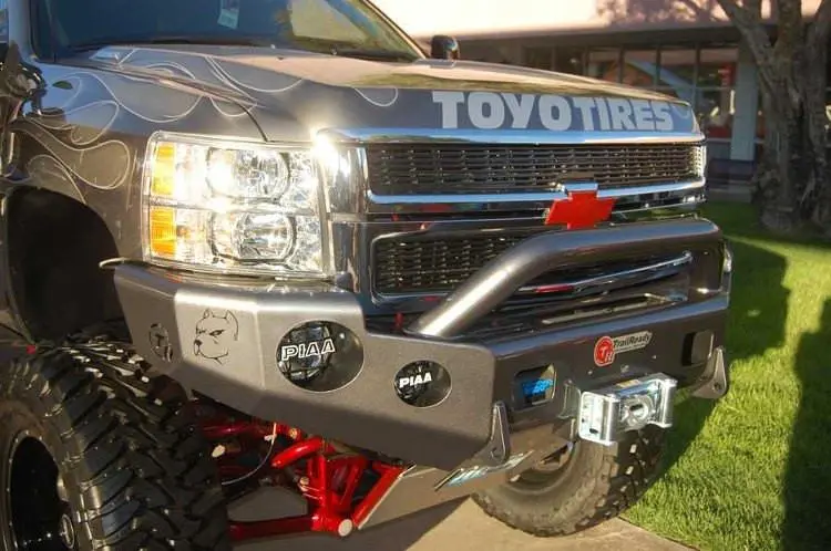 Trailready 10651P Chevy Avalanche 1500 2007-2014 Extreme Duty Front Bumper Winch Ready With Pre-Runner Guard - Clearance 1