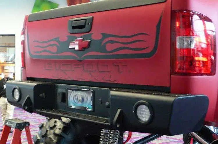 Trailready 65501 Chevy Silverado 1500 2007.5-2013 Extreme Duty Rear Bumper 1