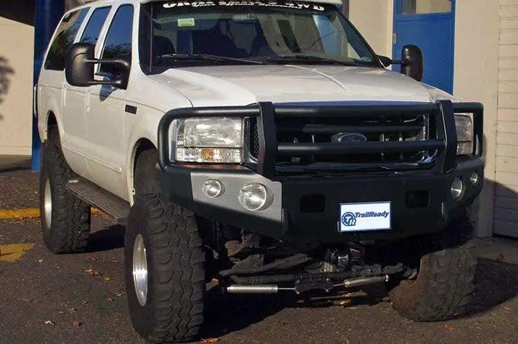 Trailready 12303G Ford F250/F350 Superduty 2005-2007 Extreme Duty Front Bumper Winch Ready With Full Guard 1