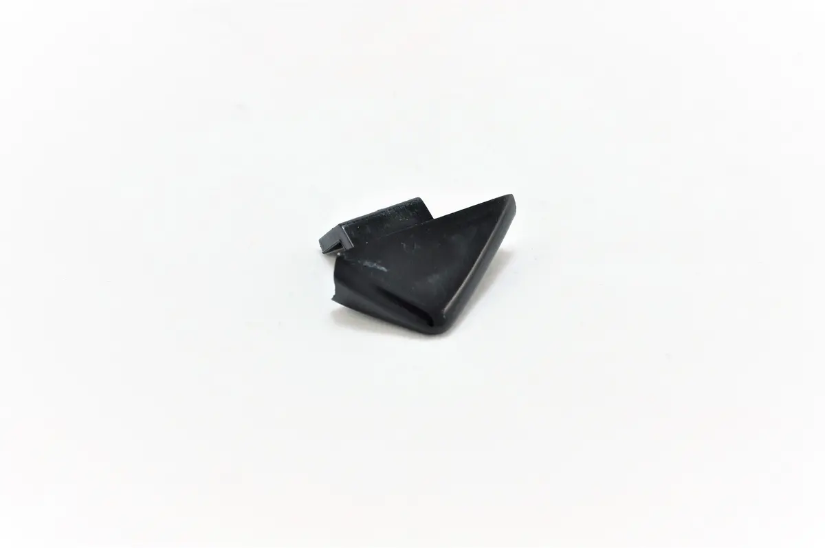 928 537 342 02 - Plastic Window Guide Right - Triangle Wedge 1