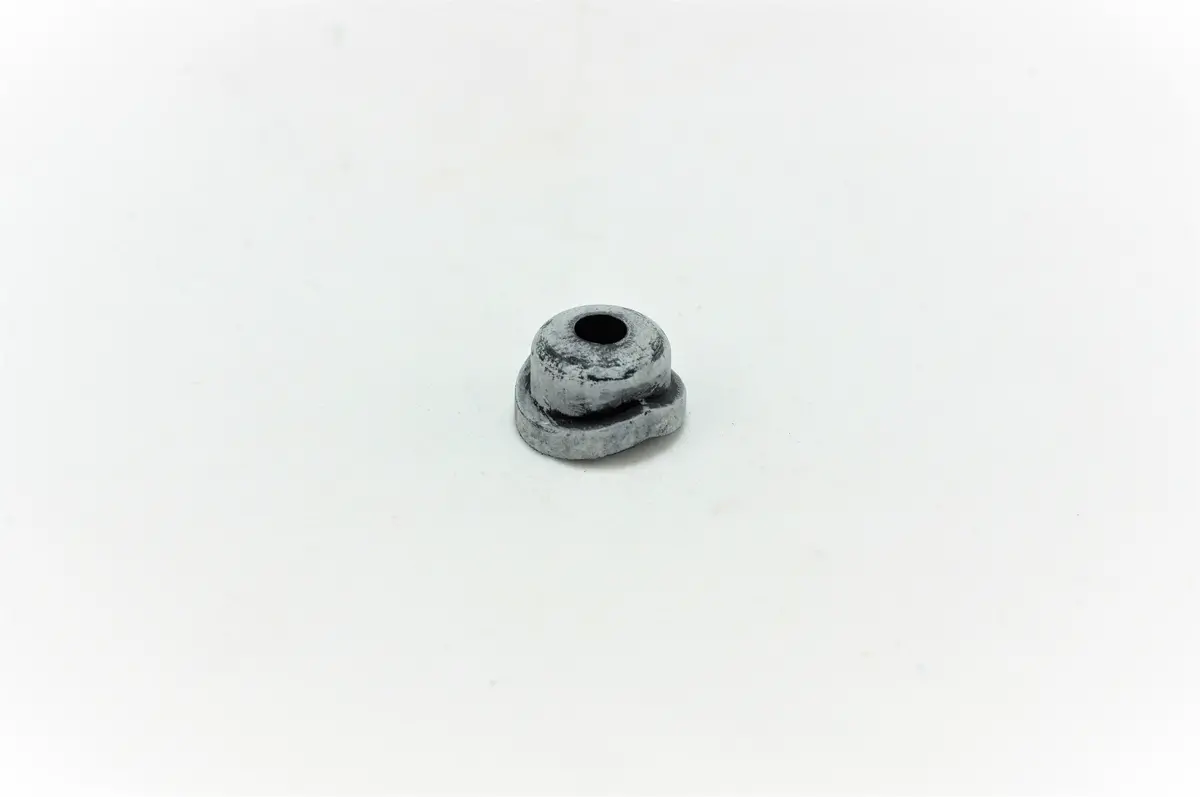 928 628 326 01 - Rear Wiper Pivot Seal - Right 1