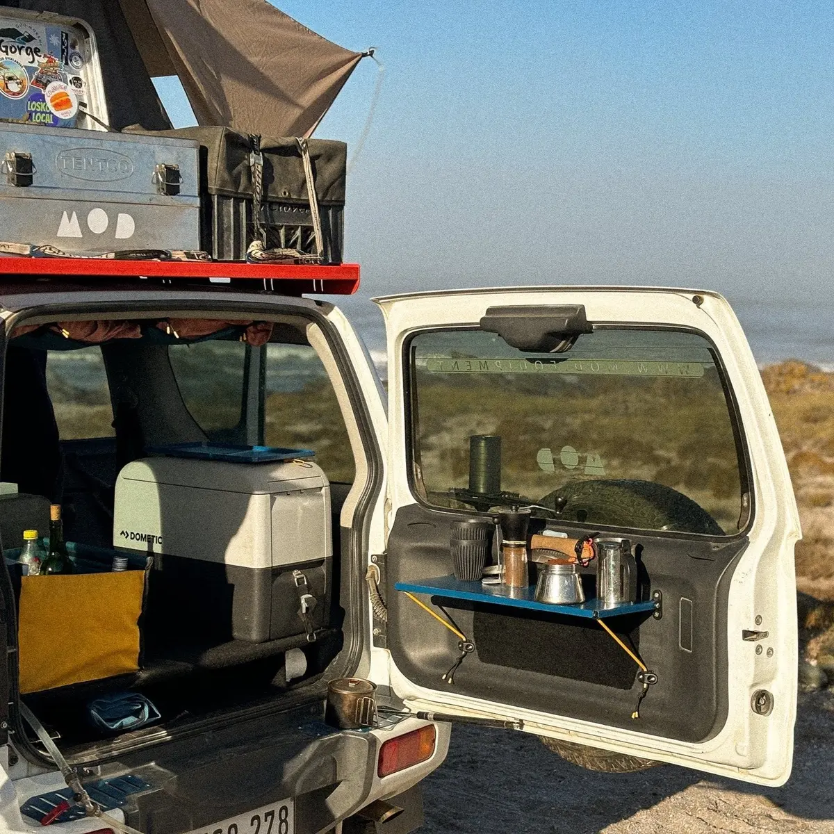 Mod Rear Door Table (Jimny Year 2005-2017) 1
