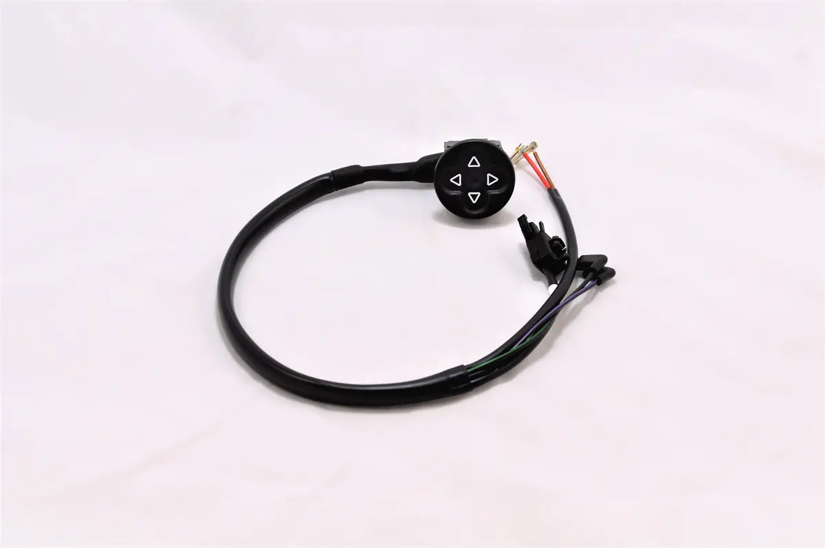 928 613 183 00Am - 4Way Seat Switch - Backrest & Vertical - Aftermarket 1