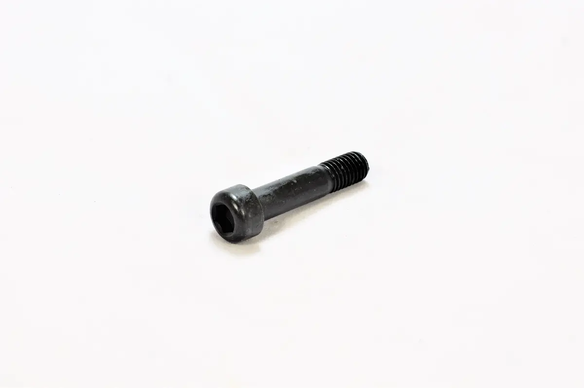 931 421 240 01 - Tt & Clutch Bolt 1