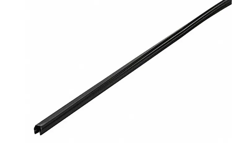 Truxedo 1118469 Gmc Sierra 2500Hd/3500Hd 2015-2023 Elevate Channel Guard Kit 1