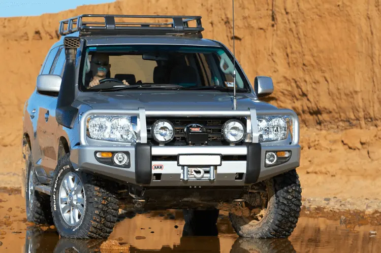 Arb 3415120B Toyota Land Cruiser 2008-2011 Deluxe Front Bumper 200 Series Winch Ready With Grille Guard, Black Powder Coat Finish 2