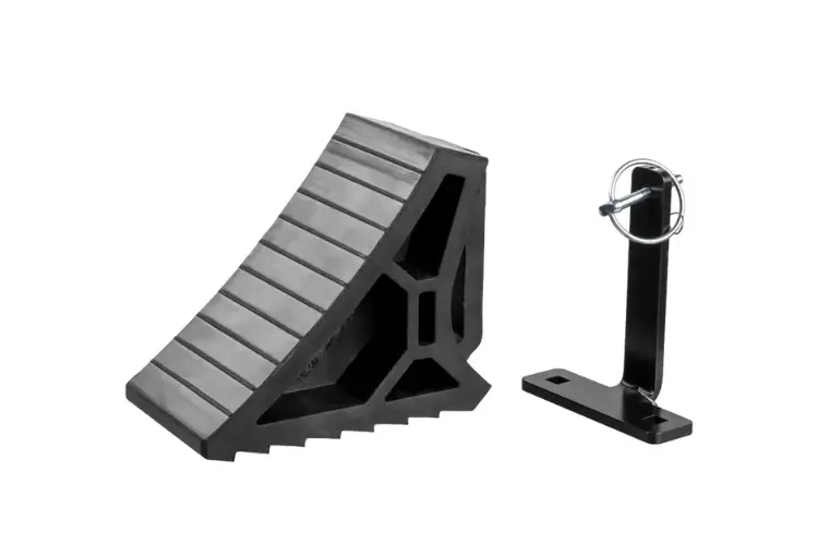 Curt Heavy Duty Wheel Chock With Mounting Bracket 22803 1
