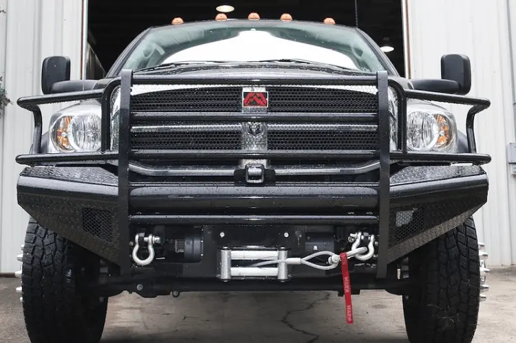 Fab Fours Dr03-S1060-1 Dodge Ram 2500/3500 2003-2005 Black Steel Front Bumper Full Guard 1