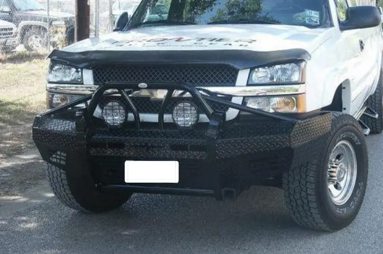 Frontier 600-20-3005 Chevy Silverado 2500/3500 2003-2006 Xtreme Front Bumper 1