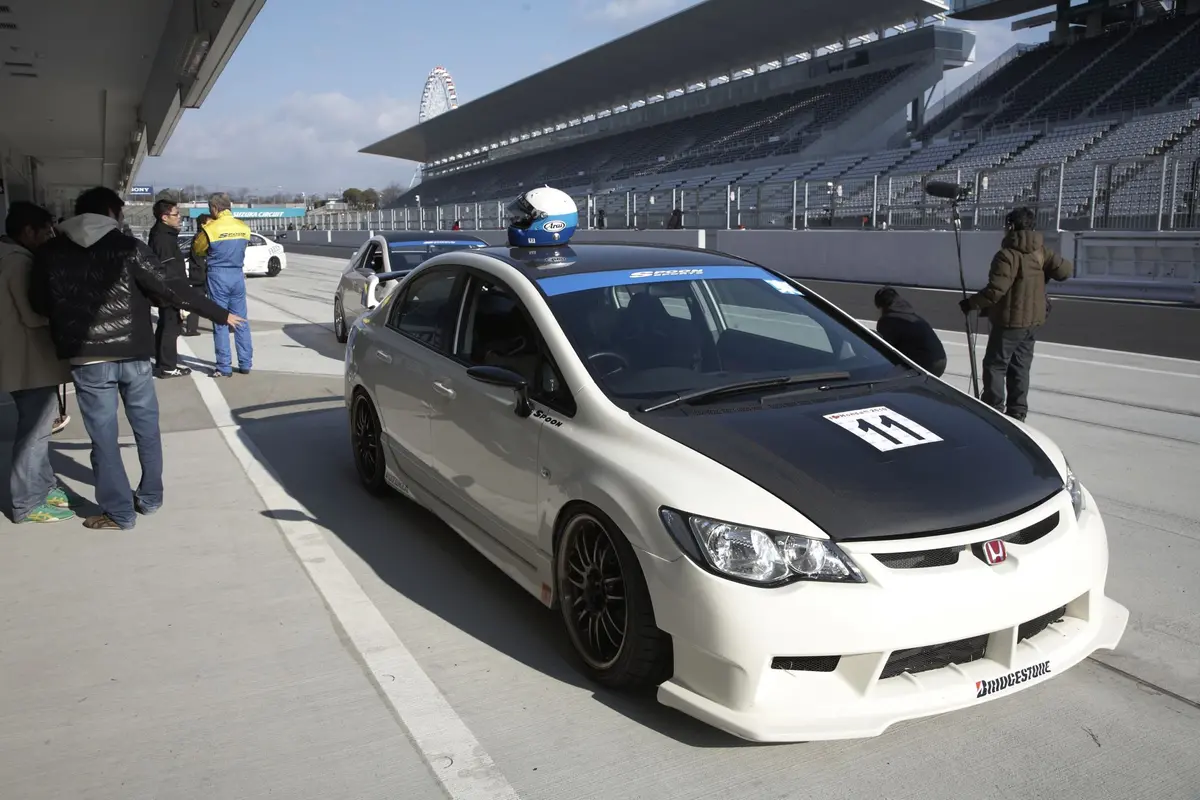 Spoon Sports S-Tai Front Bumper - 06-11 Civic Type R 1
