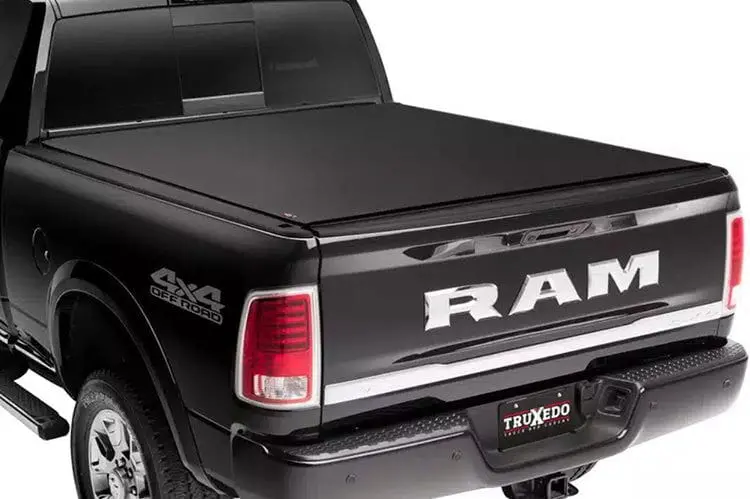 Truxedo Pro X15 2003-2009 Dodge Ram 2500/3500 6'4" Tonneau Cover 1446601 1