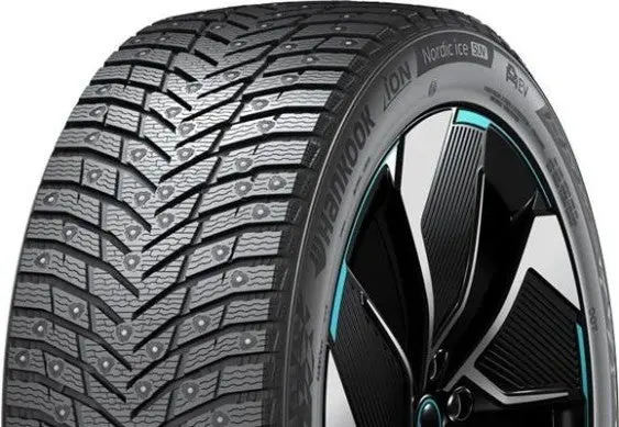Hankook Winter Ion Nordic Ice Suv Iw04a 245/40R20 1