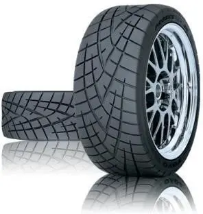 Toyo Proxes R1r 225/40R18 1